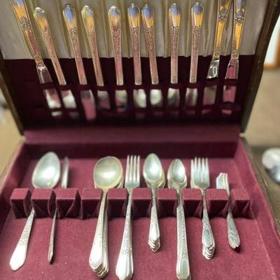 Set of silver plate in box