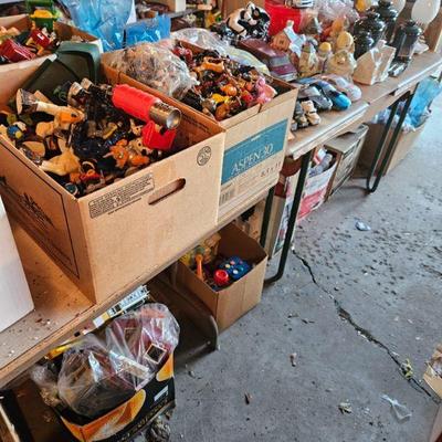 Yard sale photo in Oshkosh, WI