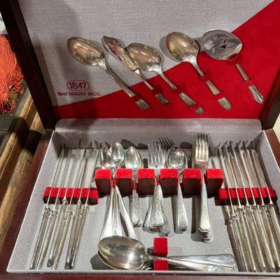 1847 Roger's silver plate set