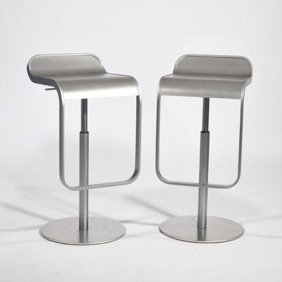 (2pc) PAIR LAPALMA STOOLS | Metal / stainless steel LaPalma LEM piston height adjustable bar stools with swiveling seats. - l. 17 x w. 14...