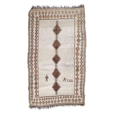 ANTIQUE MOROCCAN RUG | l. 81 x 49 in.
