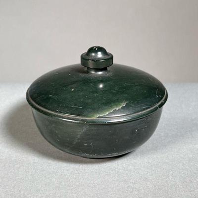 CHINESE SPINACH JADE COVERED BOWL | Chinese spinach jade covered cup / bowl with a confirming lid h. 2.75 x dia. 3.75 in. (approx.)
