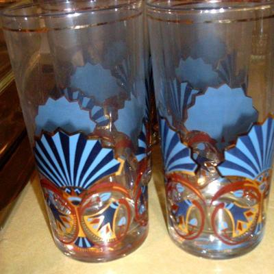 DECORATIVE GLASSES