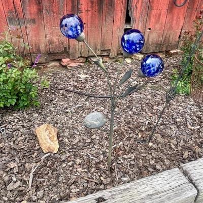 Decorative Garden Stake with Blue Bulbs