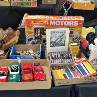 Matchbox Motors Boxed, Diecast Cars, Stationary Set with Vintage displays and pens
