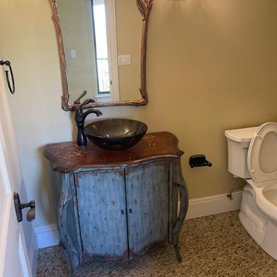 Farmhouse bathroom vanity 