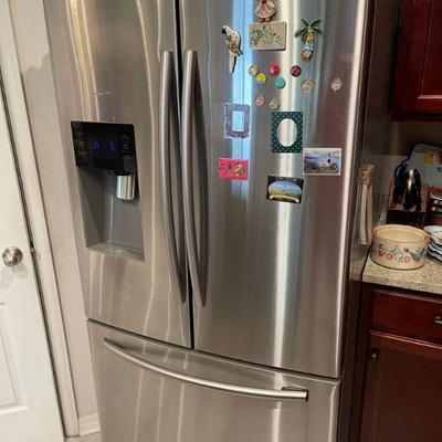 Stainless refrigerator / freezer 