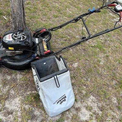 Yard sale photo in Palatka, FL