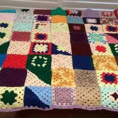 MMS130 Handmade Granny Square Knit Blanket New