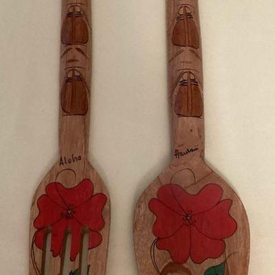 MMS037 Decorative Large Carved Wooden Fork & Spoon With Hawaii Design 