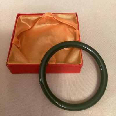 MMS056 Spinach Green Jade Bangle Bracelet 