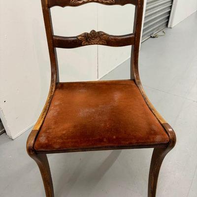 Vintage Set of 2 matching chairs