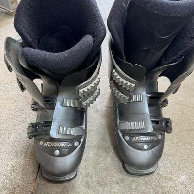 Women's Ski Boots size 6.5