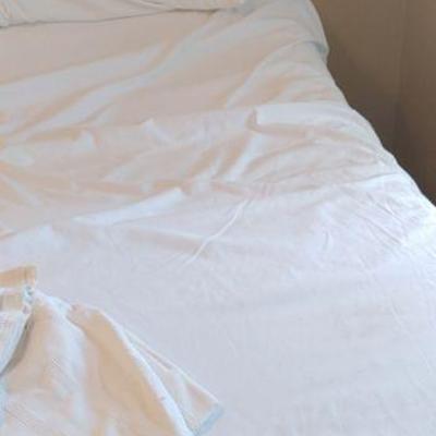 New Sealy mattress automatic lift bed