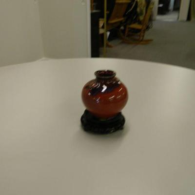 Jugtown vase signed V. Owens Seagrove