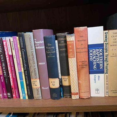 Lot 085-LOC: Preaching, Homiletics, Baptist History and More

â€¢	From our Clientâ€™s over 2,000-volume Pastoral library
â€¢	Please see...