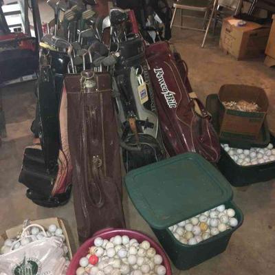 Lot 131-G: Vintage Golf Lot (Vintage Golf Assortment)

Features: 
â€¢	For the vintage golf-gear enthusiast, collector or duffer:
o	An...