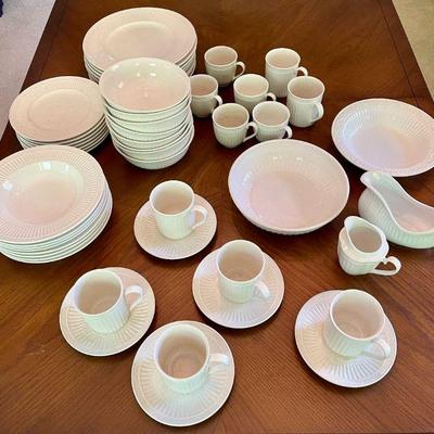 Lot 035-LR: Mikasa & Friends Dinnerware

Features: 
â€¢	8 dinner plates, 7 salad plates, 8 bowls, 8 soup bowls, 7 coffee cups, 5 tea cups...