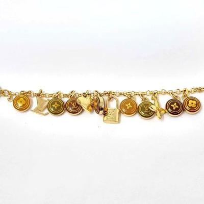 #1006 â€¢ Costume Jewelry Charm Bracelet
