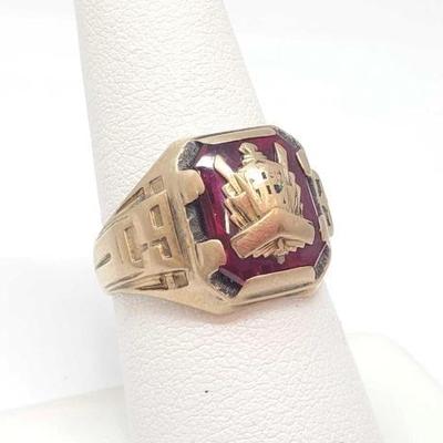 #800 â€¢ 10k Gold Ruby 1937 Class Ring, 8.4g
