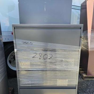 #2802 â€¢ (2) Metal Cabinets

