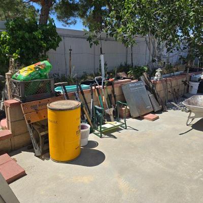 Yard sale photo in Lancaster, CA