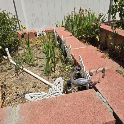 Yard sale photo in Lancaster, CA