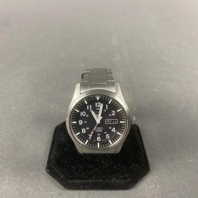 Lot 3d | Seiko 5 Black Dial Stainless Steel Watch