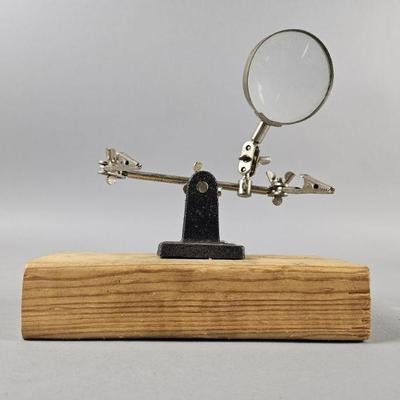 Lot 368 | Vintage Third Hand Tool w/ Magnifying Glass