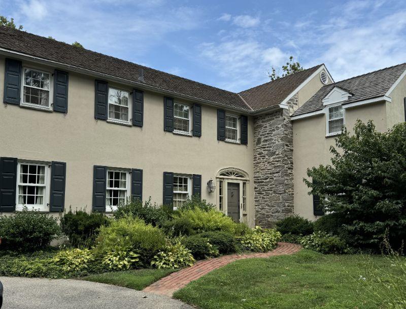 GUNNING AND COMPANY ESTATE SALES IS IN GLADWYNE PA FOR A 2DAY SALE