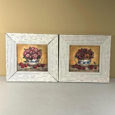 PAIR OF SMALL OIL PAINTINGS | Pair of small floral/fruity paintings in white frame. - l. 15 x w. 13.5 in

