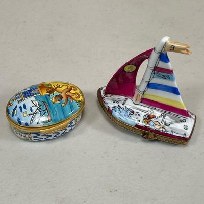(2PC) HALCYON DAYS & LIMOGES ENAMEL PAINTED BOXES | Sailboat trinket/pill boxes, including; a sailboat-form Limoges box 