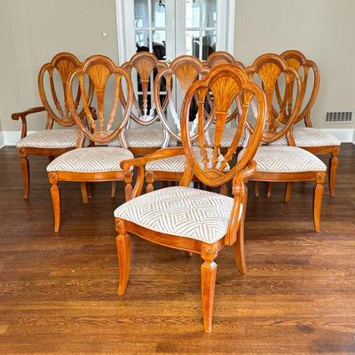 (8PC) SET OF DINING CHAIRS | Universal Furniture label underneath. 2 armchairs, 6 side chairs. White and tan cushions. - l. 26 x w. 25 x...