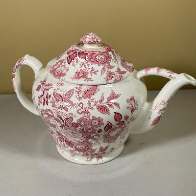 LARGE STAFFORDSHIRE WATER PITCHER | Maling English Staffordshire Pitcher. - l. 15 x w. 10 x h. 9 in

