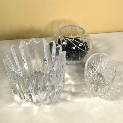 (3PC) GLASS TABLEWARE | Including an orrefors bowl (5.5 x 8in.), a rugoska orb form bowl and a Waterford oval bowl.

