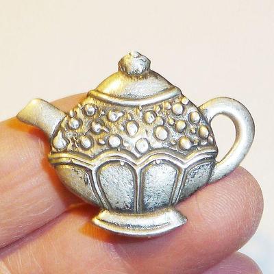 Sterling teapot pin