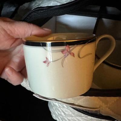 Mikasa Ivory China