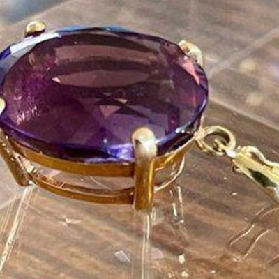 14k 585 Yellow Gold And Amethyst Faceted Pendant - Total Weight - 6.7 Grams