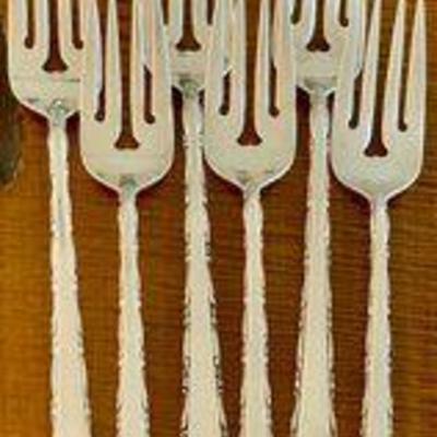 6 Lunt Sterling Silver Madrigal 6.75 Inch Salad Forks - Total Weight 212 Grams