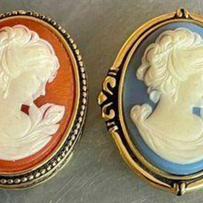 2 Estee Lauder Collection Series Cameo Solid Perfume Compacts