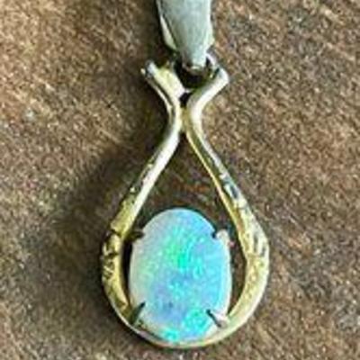 Vintage Opal & Gold Tone Pendant