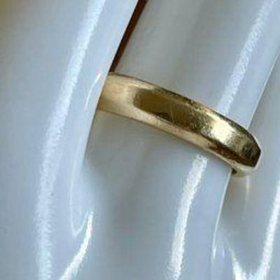 14K Yellow Gold Band Ring - Size 9 - W GIA Appraisal - Total Weight 7.01 Grams