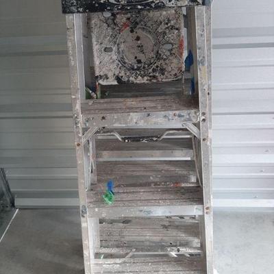 Two 6 ft Aluminum ladders and one 4 foot aluminum ladder
$20.00 and $15