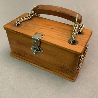 Authentic Vintage Purse By Roger Van S Wood Box Bag With Original Wood Handle, Hardware And Chains