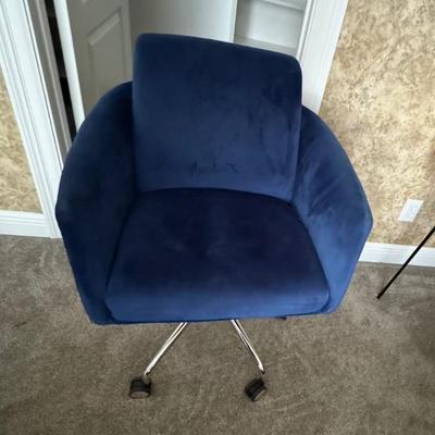 Modern Blue Fabric Rolling Chair