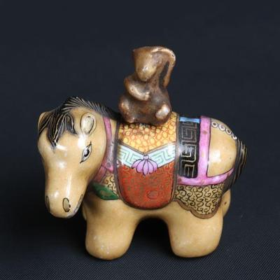 'Horse and Monkey' Enamel Snuff Bottle