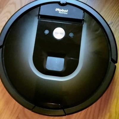 iRobot Roomba vac