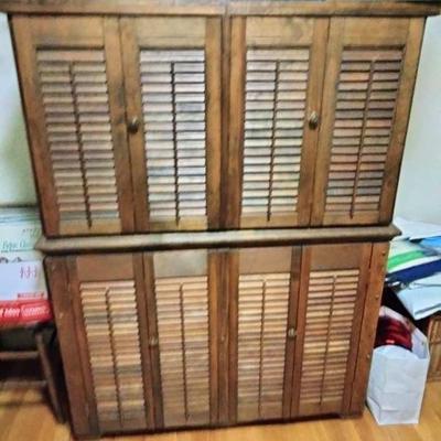 Storage cabinet/louvered doors