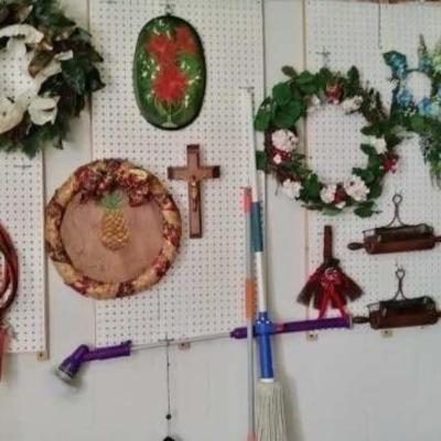 Wreathes & things