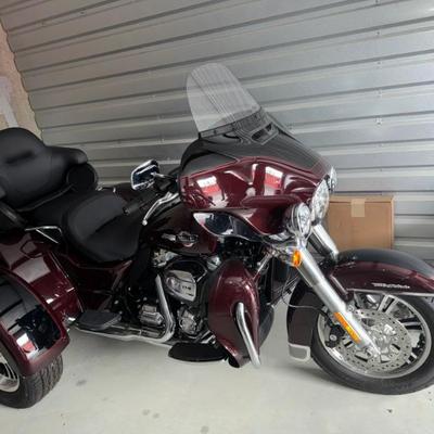 $42,000 
2022 Harley Davidson 
Tri Glide Ultra Trike
10 ORIGINAL MILES 